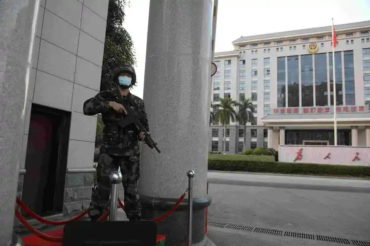 广西南宁不放松武警官兵抓好常态化疫情防控工作