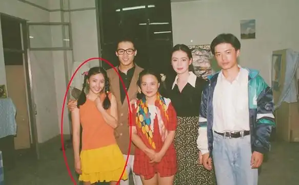 小陶虹与同班同学高虎,段奕宏等.