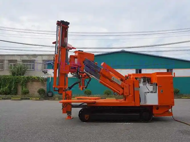 矿山机械及设备 其他矿山施工设备及配件 煤矿用全断面液压锚杆钻车