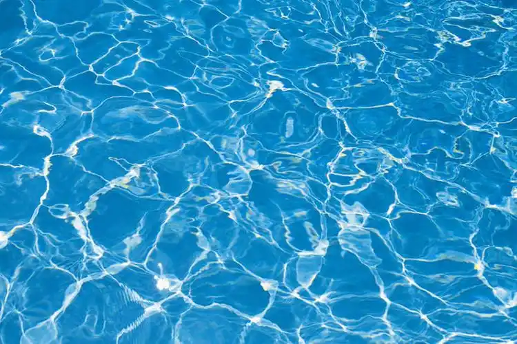 无人,游泳池,横图,俯视,室外,特写,白天,水,波纹,液体,水池,水滴,水面