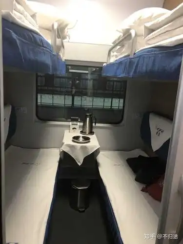 没有二等卧,就发了一等卧 动车卧铺.