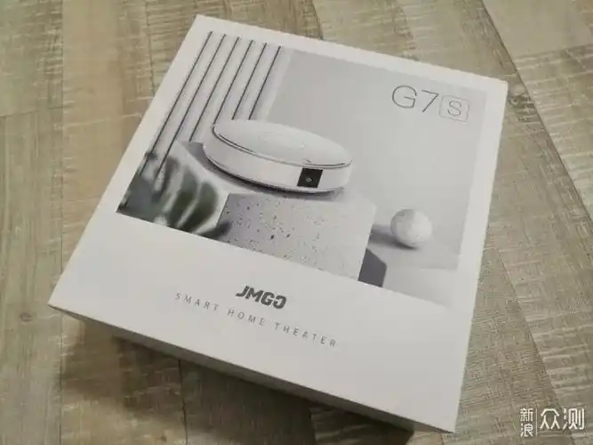 2k多预算代替卧室电视:坚果g7s智能投影仪