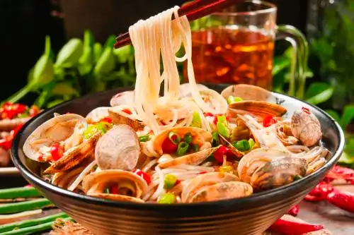 盘子里装着花甲粉 花甲粉