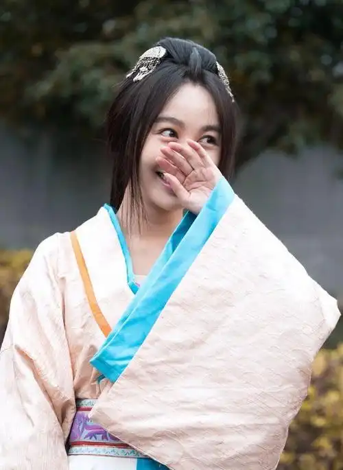 柔美可人曾柔李菲儿