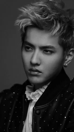 吴亦凡##kris##壁纸##手机壁纸#更多吴亦凡高清壁纸请关注微信订院排