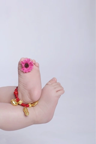 【美丽小脚丫】快来晒一晒你家宝宝的可爱小脚,在妈妈帮留下别样的