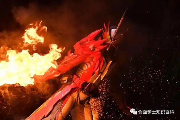 烈火拔刀假面骑士圣刃saber全形态数据揭秘勇气飞龙