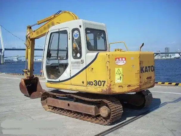 加藤hd307挖掘机