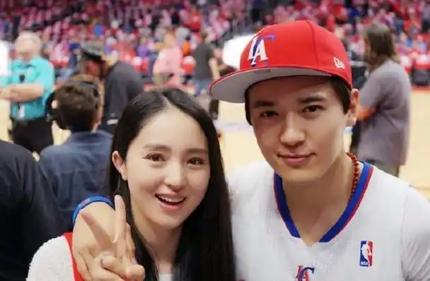 曝高云翔已再婚生女,孩子上幼儿园惹争议,本人改名告别过去|董璇|大s