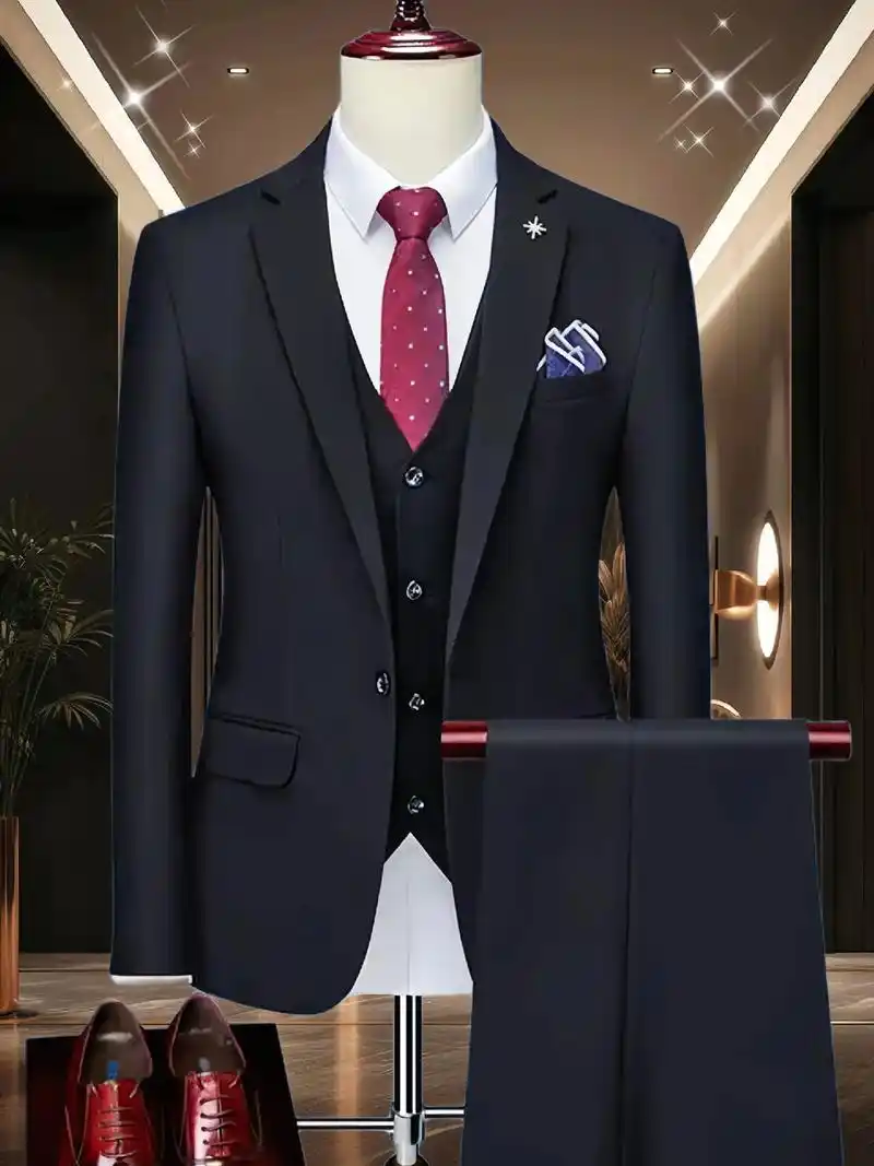 男士商务休闲西装套装.嘿,大家好!今天给大家分享一套超高档的 - 抖音