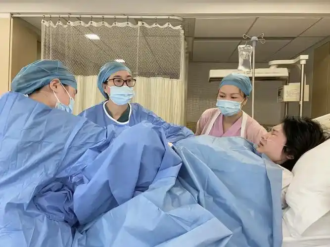 长辈执意让娃在上午出生,只是为了寓意好?四点好处下午生比不过