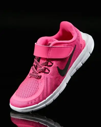 耐克nike 耐磨缓震 中性小童粉色跑步鞋 跑步系列