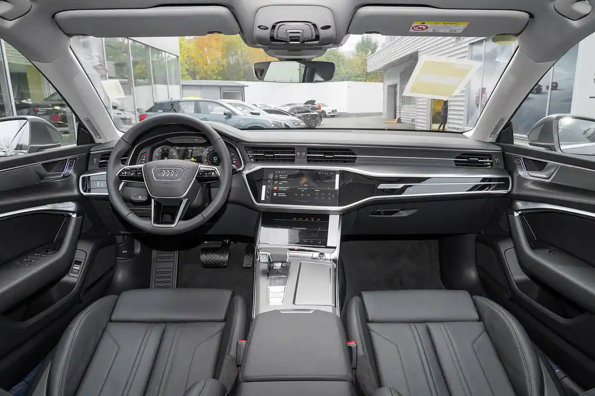 奥迪a7内饰-后排-动力-易车