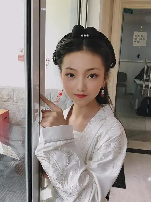 小戏骨:嫦娥奔月的剧照