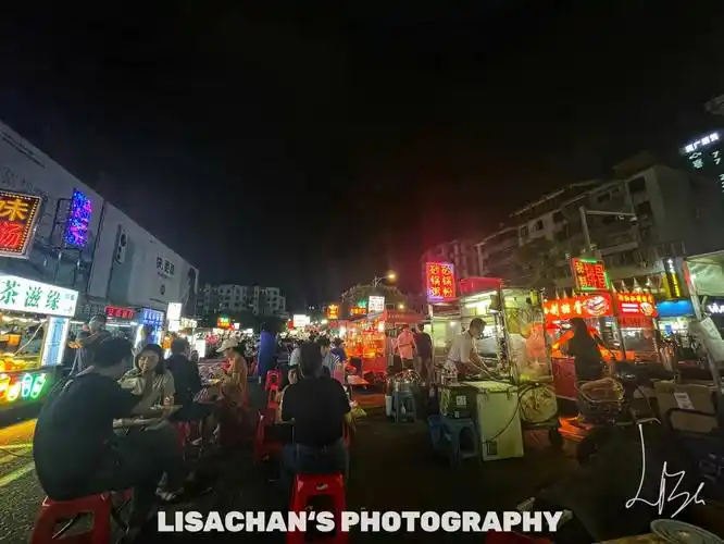 珠海三灶唐人街市场夜市