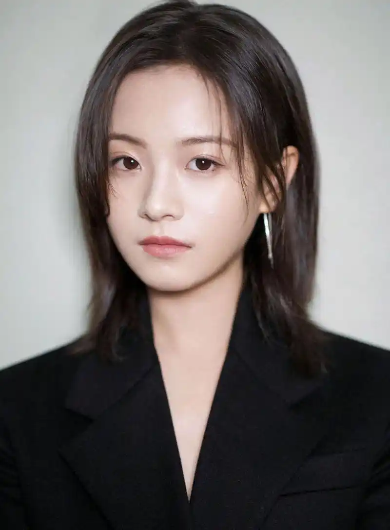 明星写真美图|李庚希