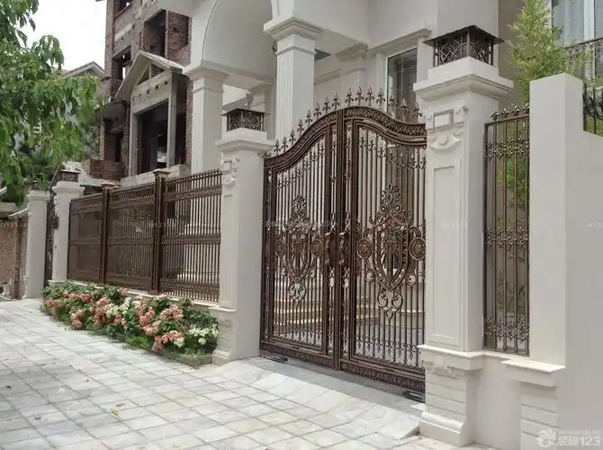 自建别墅别墅外围墙门柱设计效果图