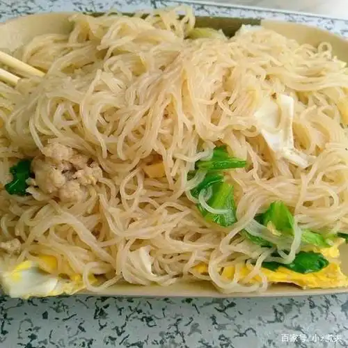 蒸米粉(加肉,加蛋,或者双加)