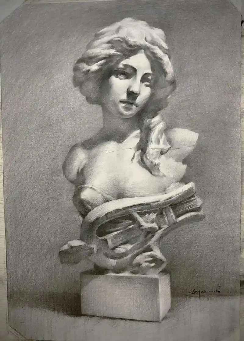 在画的过程中才发现,琴女好美.##画画 #素描静物 - 抖音