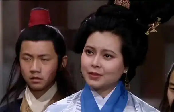 《三国演义》隐藏的知名配角,多位日后成大腕,貌美严氏至今未婚