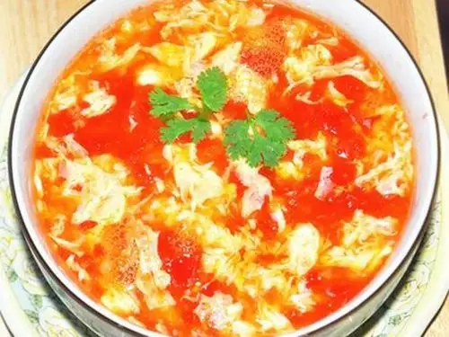 西红柿蛋花汤,千万不可直接倒鸡蛋,多做这1步,味不寡淡,特香