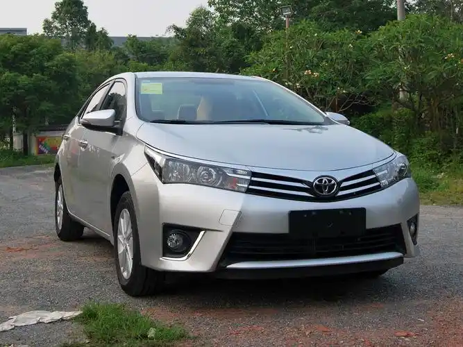 丰田图片,丰田卡罗拉图片,卡罗拉图片库_熊猫优车