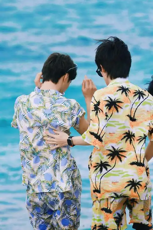 宋亚轩刘耀文冲浪路透