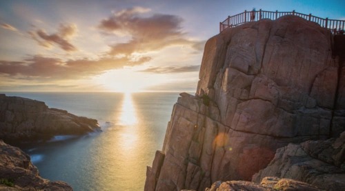 嵊山东崖绝壁:震人心魄的壮丽与奇幻