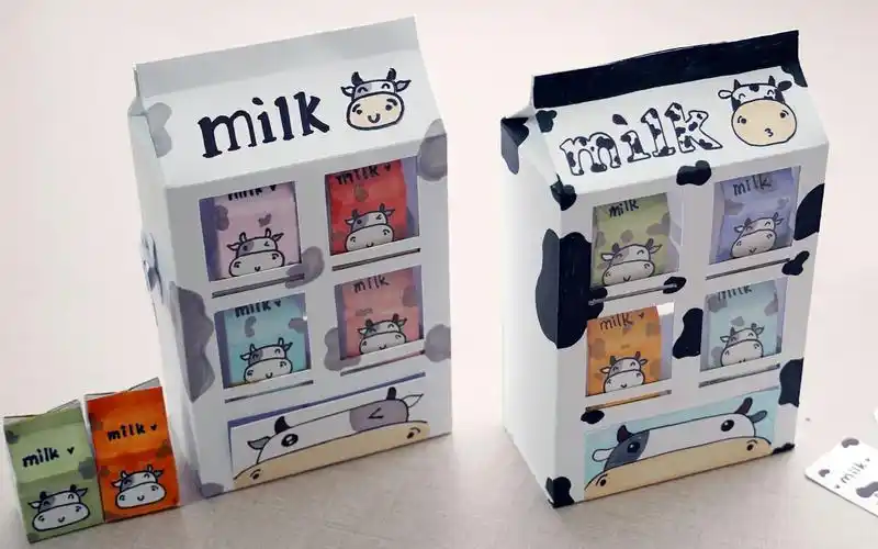 来做超可爱的牛奶盲盒贩卖机几张卡纸就能diy步骤也不难