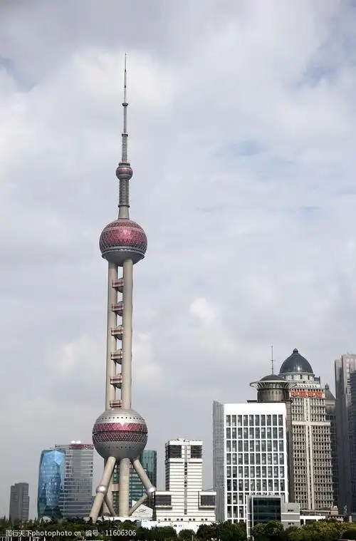 上海东方明珠标志性建筑图片