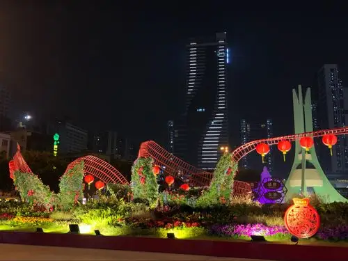 公明广场的夜景