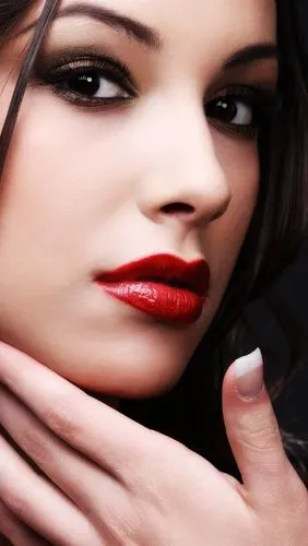 壁纸 迷人的女孩,红红的嘴唇,黑色的背景 2560x1600 hd 高清壁纸