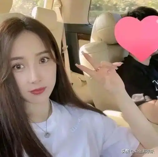 阿哲年三十回归直播粉丝希望哲嫂出镜玄律直言应该不可能