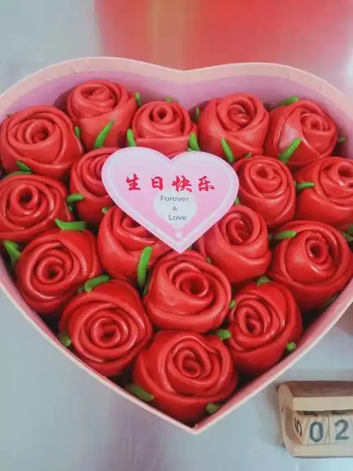 袋子,也可以全部玫瑰#玫瑰花  #定制礼物  #生日快乐  #情侣礼物