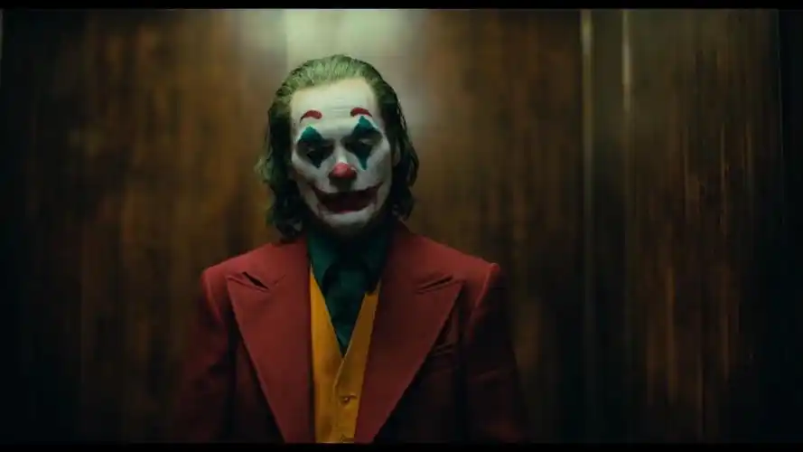 [只有神才能拯救疯子]-小丑/亚瑟/哥谭