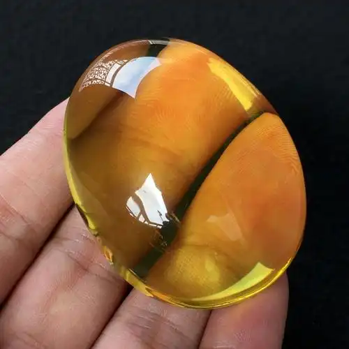 天然金珀蛋面吊坠