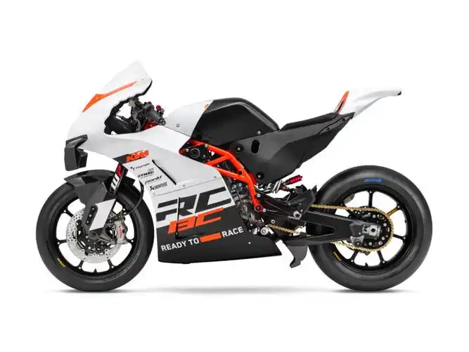2024ktm rc8c月底开卖,135匹马力仅重142公斤_车家号_发现车生活_汽车