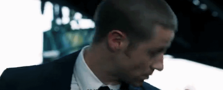 【表情包】在下头很硬:《哥谭》系列表情包_网易订阅