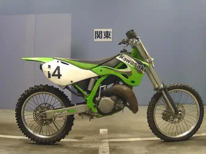 a0252 型号:川崎越野kx125