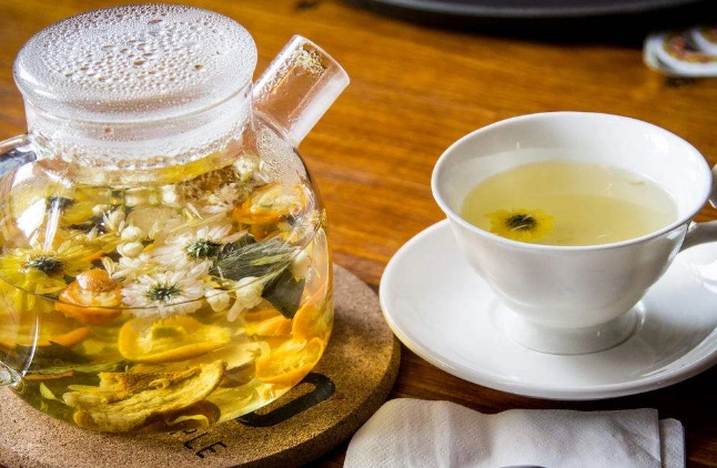 怎么泡菊花茶可以达到降低血压作用