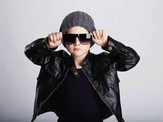 有趣,小男孩,墨镜,儿童,时尚,孩子_高清图片_全景视觉