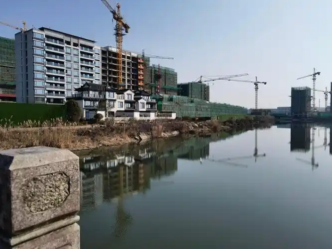 滨江春翠里(原推广名半岛春晓)的楼盘资讯,楼盘实时动态 – 湖州房产