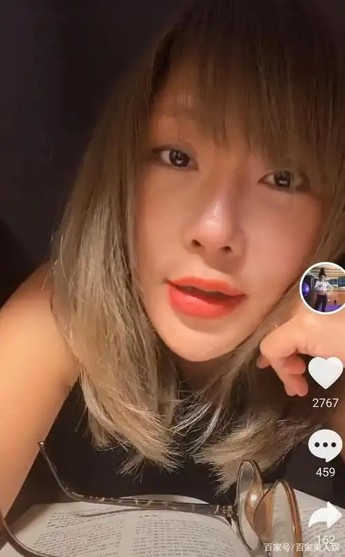 韩师奶董潼退出《七十二家房客》剧组,远在他乡还好吗?