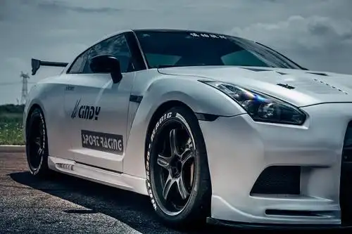 对锐志和tts"欲求不满"后,深圳车友竟购入战神gt-r爆改近千匹!