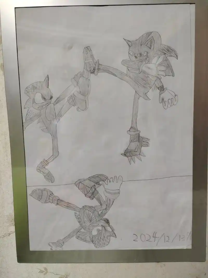 爱画画的孩子 素描《索尼克》