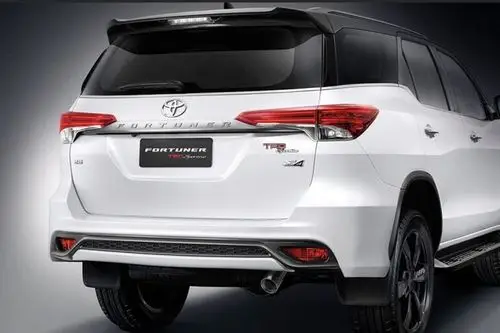 丰田全新suv,号称小"普拉多"来了,全时四驱纯进口仅25万