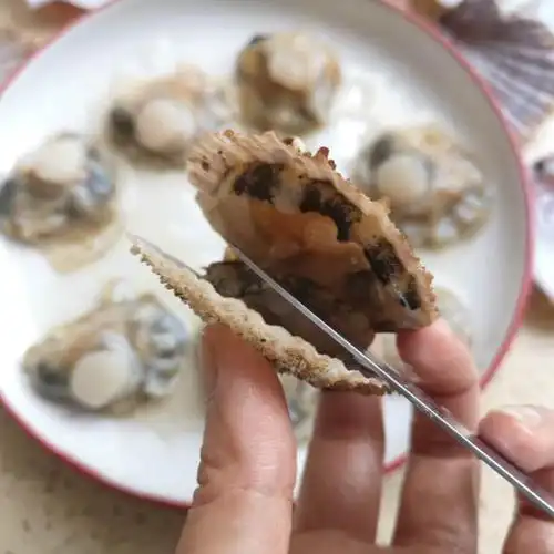 芝士焗扇贝,又香又不腥,一次能吃好几个