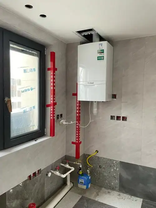 威能壁挂炉安装