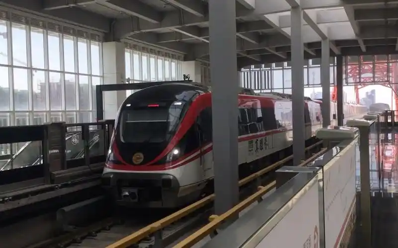 【金华地铁/金义东线】轨道大厦站列车进出站合集