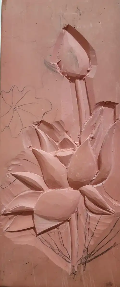 我的处女作 浮雕《醉鸟》 源自井源荷花摄影展